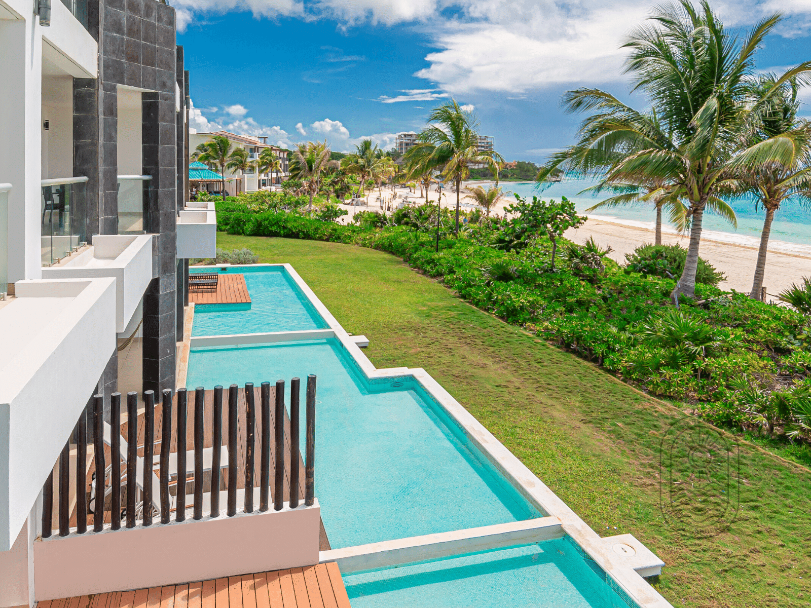 Pelicano Properties - Agencia Inmobiliaria - Playa del Carmen - Tulum - Cancun - Mahahual - Bacalar (35)
